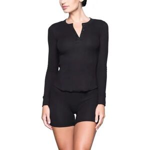 Skims Cotton Rib Long Sleeve Henley